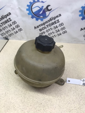 Водяний бачок системи охолодження PCF101360 LAND ROVER