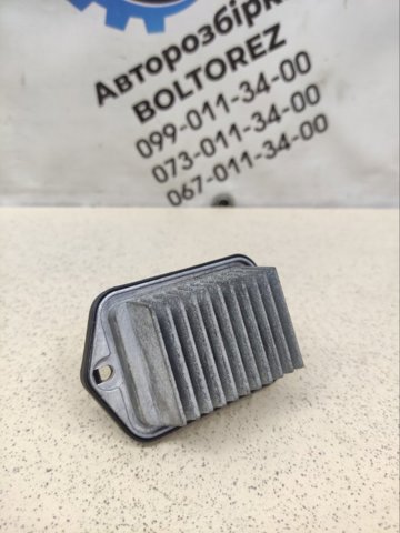 Реле обігрівача PM010010B MAZDA