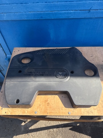 Кришка двигуна декоративна RF5C10230D MAZDA
