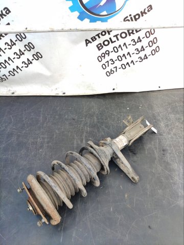 Стійка передня права RNB103540 LAND ROVER