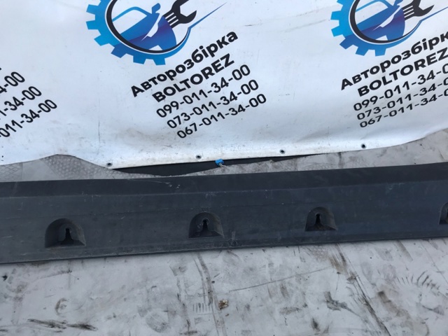 Амортизатор передній RNB501470 LAND ROVER
