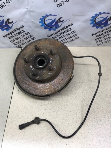 Вісь передня і поворотні кулаки RUB101502 LAND ROVER