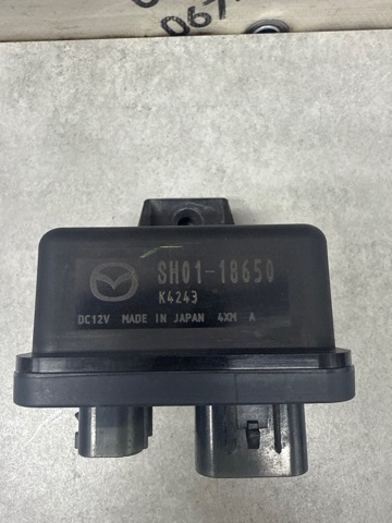 Реле управління SH0118650A MAZDA