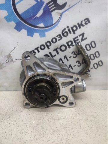 Насос вакуумний SH1518G00A MAZDA