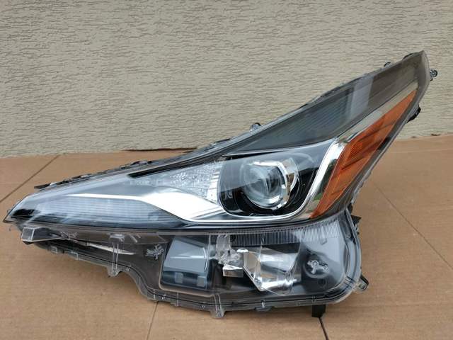 Фари 8107047870 TOYOTA