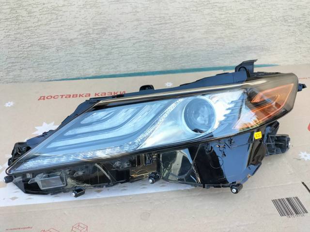 Основна фара в зборі ліва 8115006G30 TOYOTA
