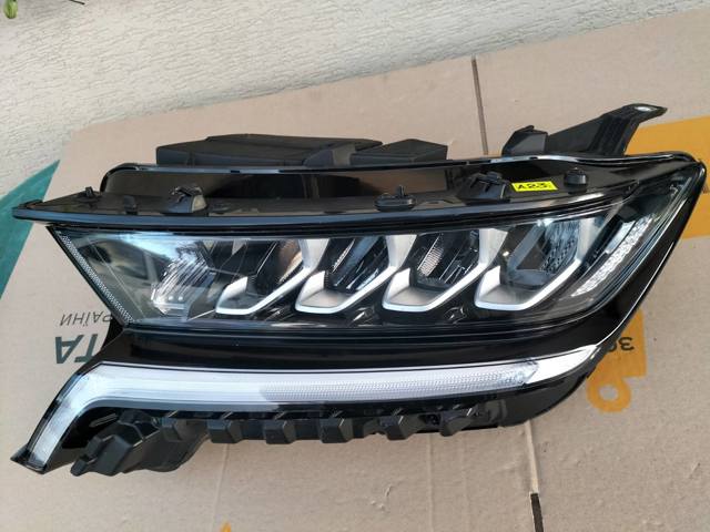 Фара 92101R5020 HYUNDAI