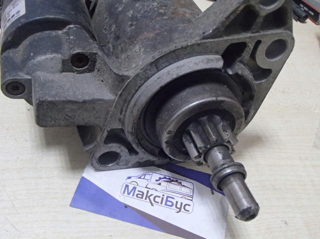 Стартер двигуна 020911023M VAG