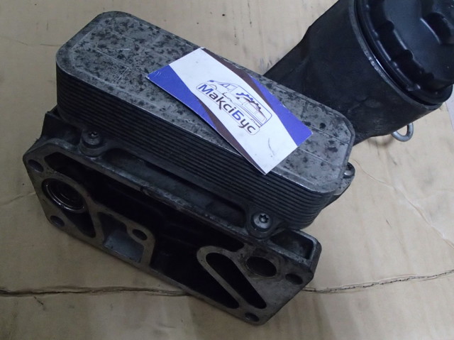 Корпус маслофільтра 070115389E VAG
