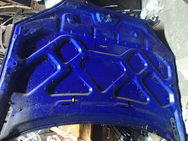 Капот 1118533 FORD