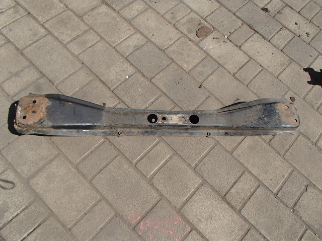 Кріплення коробки передач 113310F000 NISSAN