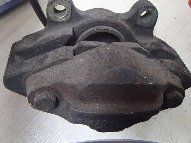 1587091 Ford