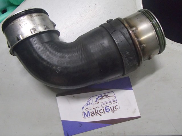 Шланг/патрубок інтеркуллера 1T0145790B VAG