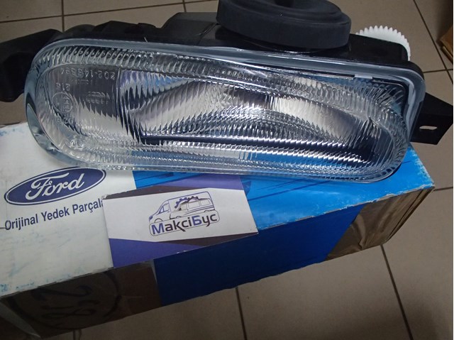 Права протитуманні фари 4395813 FORD
