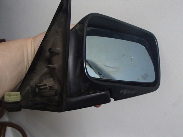 Праве бокове дзеркало 51168181564 BMW