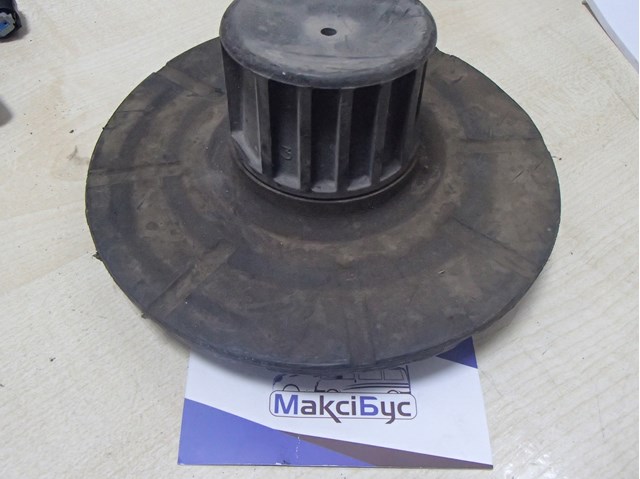Проставка (гумове кільце) пружини задньої, нижня 6393240884 MERCEDES