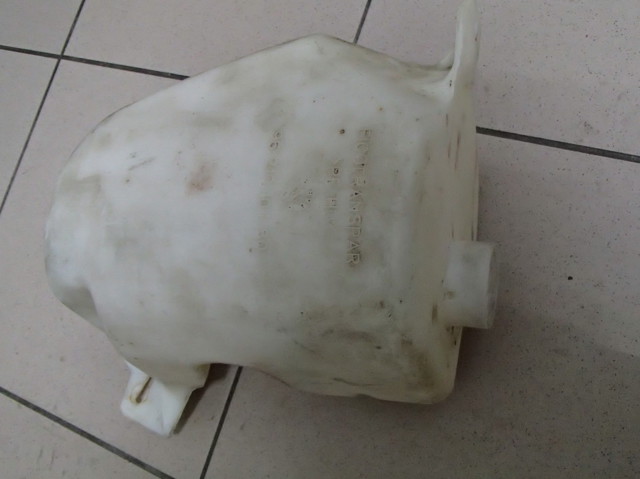 Водяний бачок омивача скла 6431D4 PEUGEOT