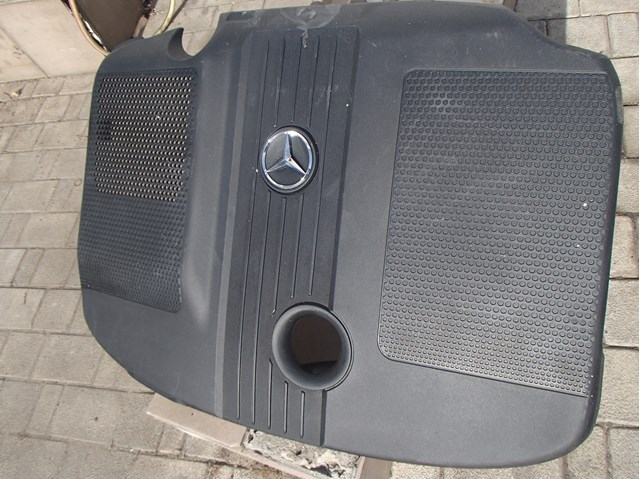 Кришка двигуна декоративна 6510102167 MERCEDES