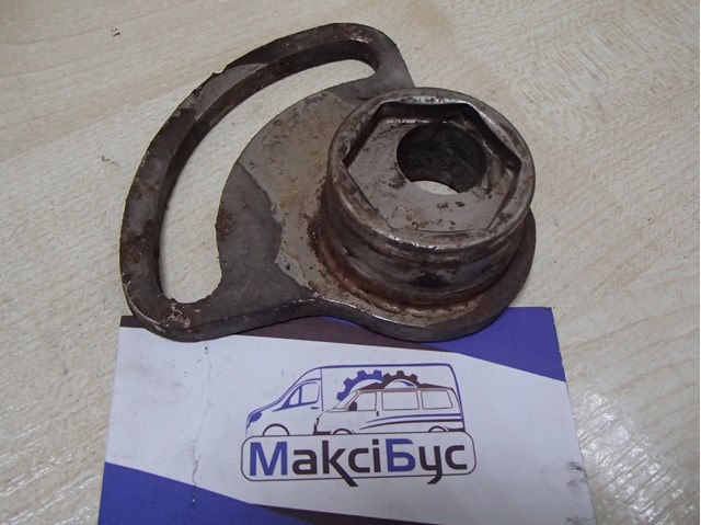 Решітка протитуманних фар ліва 701407135A VAG