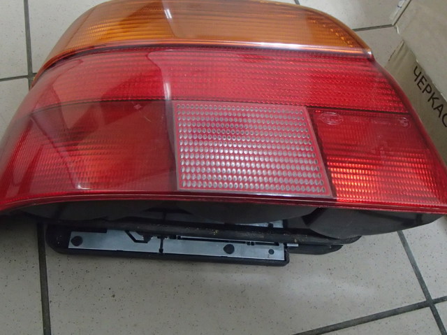 Задня ліва фара 8358031 BMW