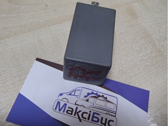 Реле обігріву заднього скла 88AG18C641AA FORD