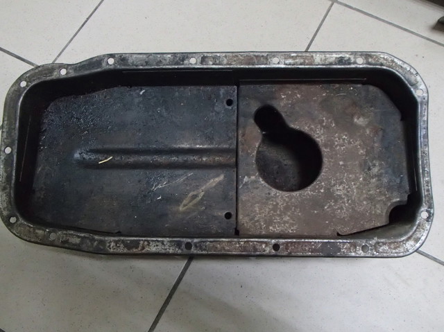 Піддон двигуна 90409982 OPEL