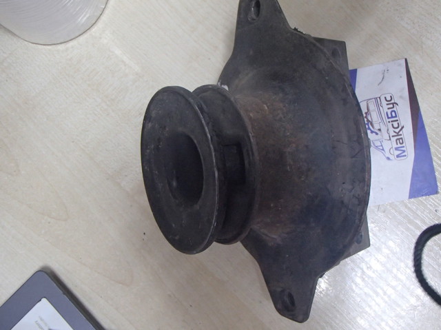 Опора коробки передач 9062420013 MERCEDES