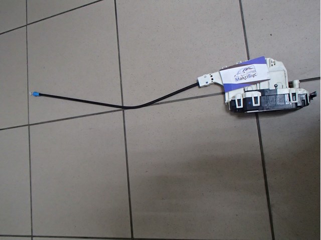 Замок дверей водія Volkswagen Crafter 30-35