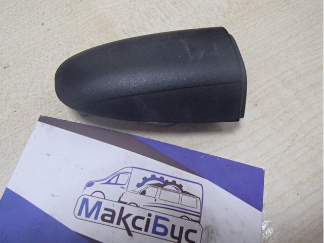 Ручка передньої двері зовнішня ліва 9067600277 MERCEDES
