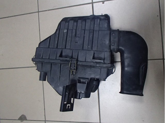 Корпус повітряного фільтра 94VB9600CE FORD