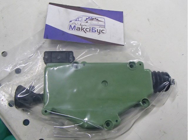 Мотор-привід відкр/закр. замка дверей, передній 9567ZS1 POLCAR