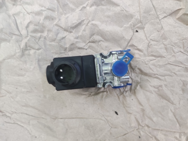 Клапан електромагнітний КПП (Тruck) 08462900 PE AUTOMOTIVE