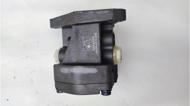 Паливний насос, механічний 321015 DIESEL TECHNIC