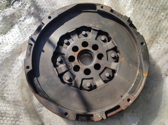 Демпферний маховик Опель Мовано B