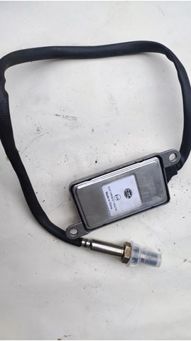Датчик оксидів азоту NOX, задній 6PN358186071 HELLA