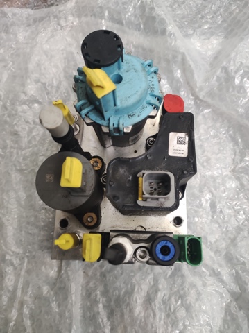 Насос AD BLUE 7423387866 RENAULT