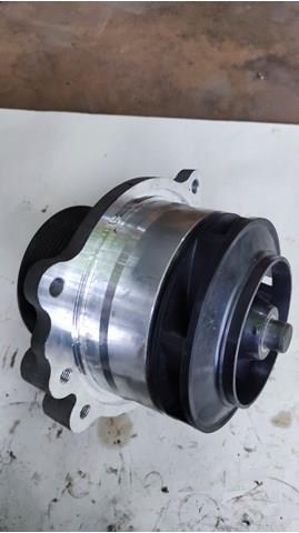 Насос охолоджуючої рідини D204 DOLZ