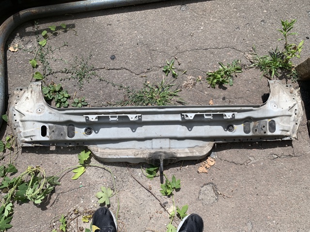 Задня панель багажника 66100SWWG00ZZ HONDA