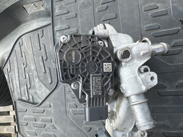 Байпасний клапан EGR, рециркуляції газів 147101246R RENAULT