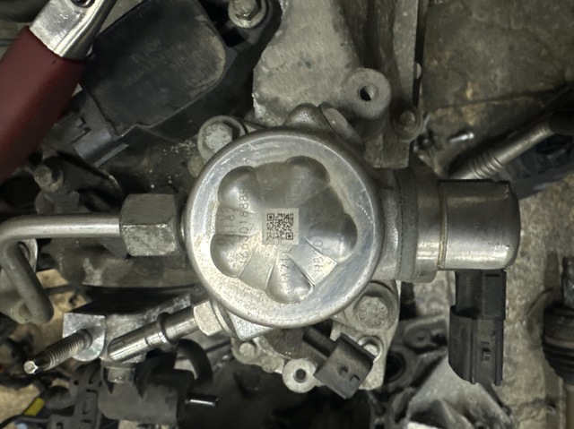 Насос паливний високого тиску (ПНВТ) - DIESEL 166301888R RENAULT