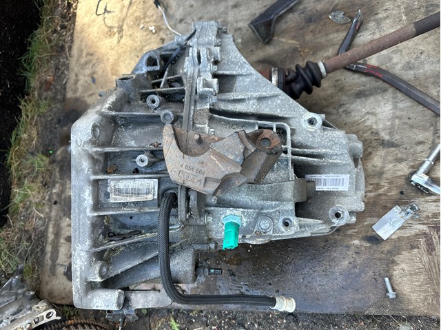 МКП в зборі 320108729R RENAULT