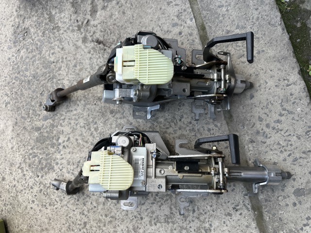 Рульова колонка 488100379R RENAULT