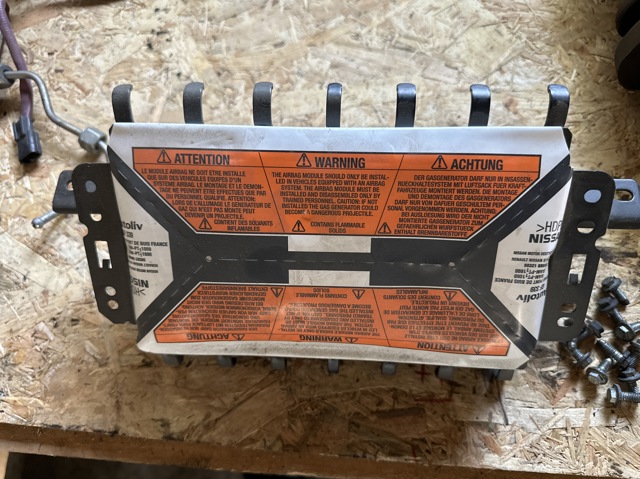 Подушка безпеки, пасажирська, AIRBAG 98515JD01B NISSAN