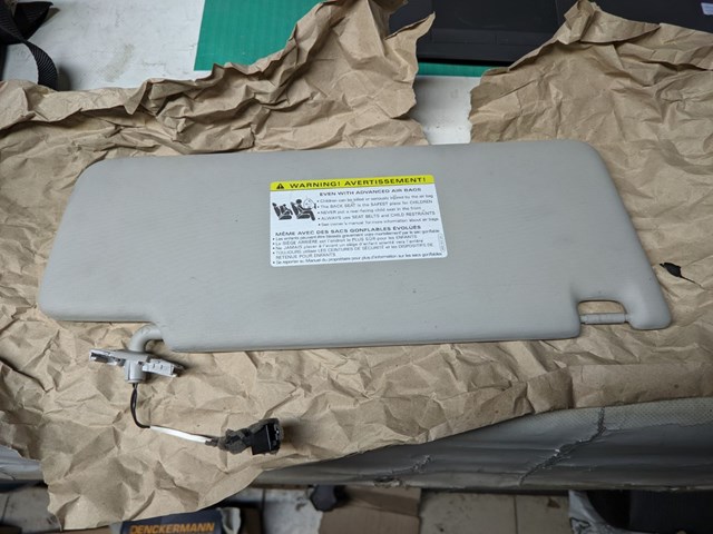 Козирок сонцезахисний 5NN857551LSX4 VAG