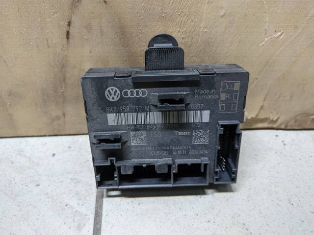 Блок комфорту передніх дверей 8K0959792M VAG