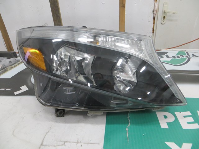 Фара комбінована, передня A4479068200 MERCEDES