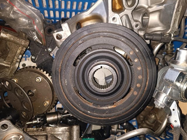 Демпфер колінвалу 1381059B003 HONDA