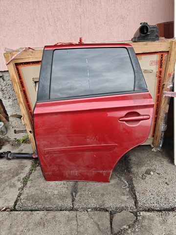 Двері задні 5730B559 MITSUBISHI