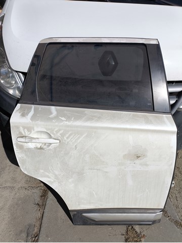 Двері задні, праві 5730B560 MITSUBISHI