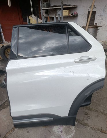 Двері пасажирськи задні ліві LB5Z7824631A FORD